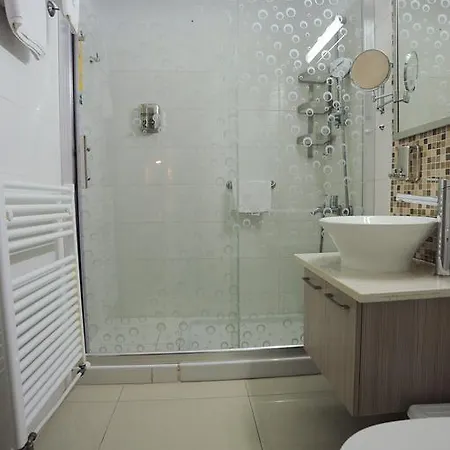 Frixos Apart-hotel 3*