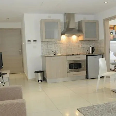 Frixos Apart Otel Larnaca
