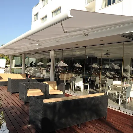 Frixos 3* Larnaca