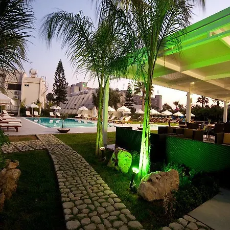 Apart Otel Frixos 3*