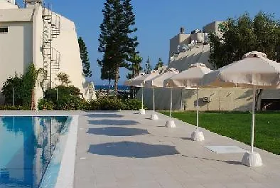Frixos Aparthotel Larnaca