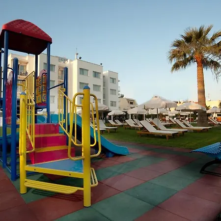 Apart Otel Frixos Larnaca
