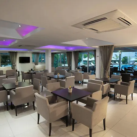 Frixos Apart Otel