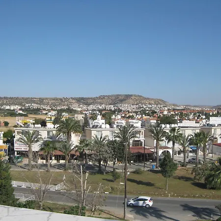Apart Otel Frixos 3*