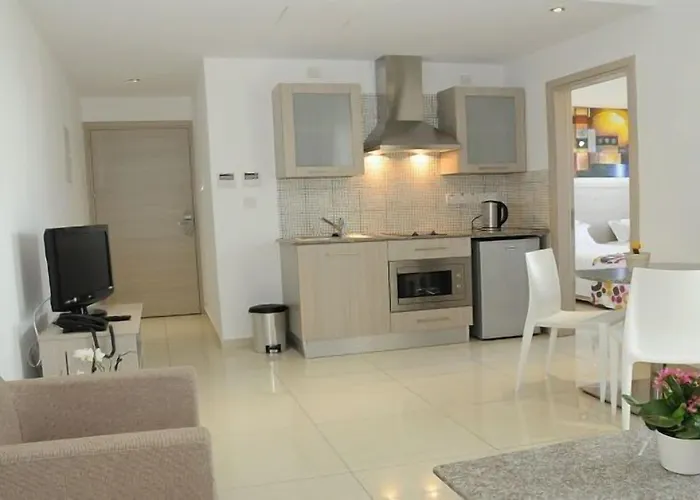 Frixos 公寓式酒店 拉纳卡