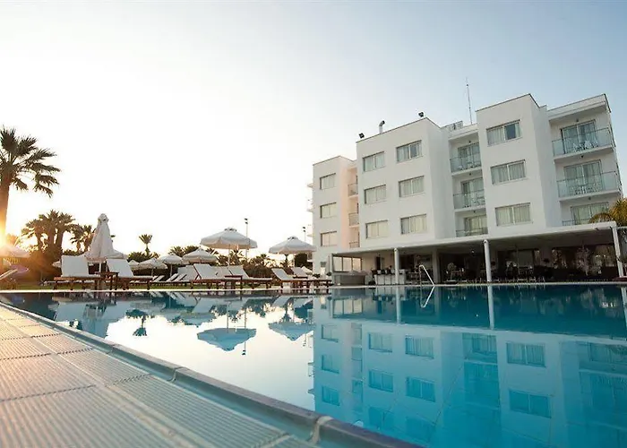 Frixos 公寓式酒店