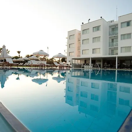 Frixos 4* Larnaca